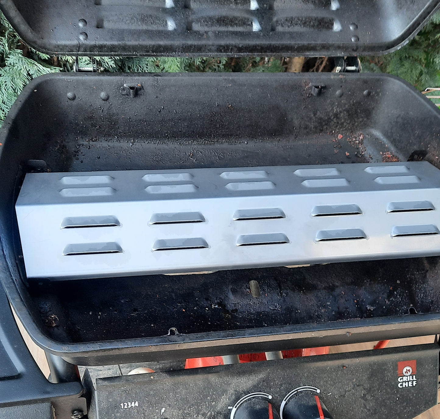 Edelstahl Brennerabdeckung Landmann Grillchef 12344 / 12325 / Attracto